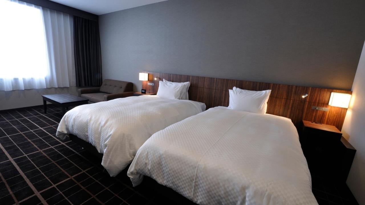 Jr-East Hotel Mets Уцуномія Екстер'єр фото